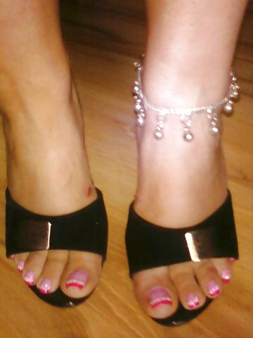 25P Legs feet 