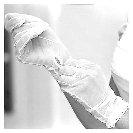 18P Gloves