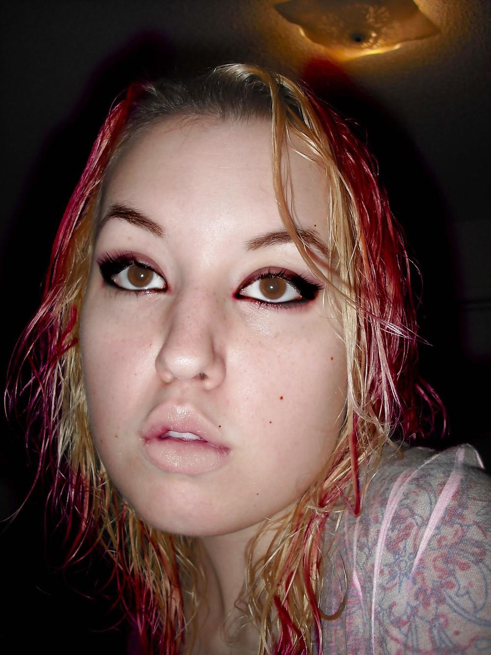 9P Slutty Blonde Punk