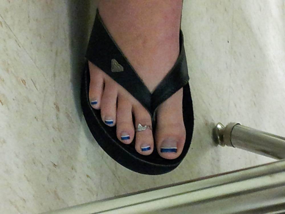 21P Candid High School Feet 4