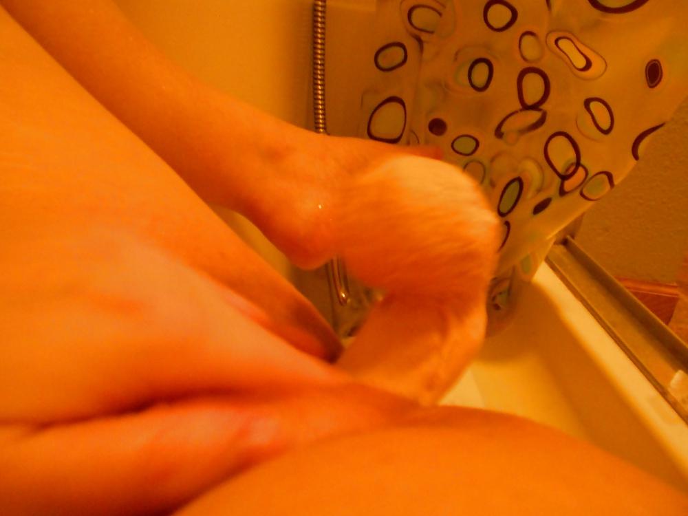 12P Shower play
