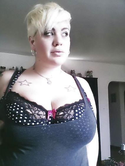 25P Curvy Beauties 41