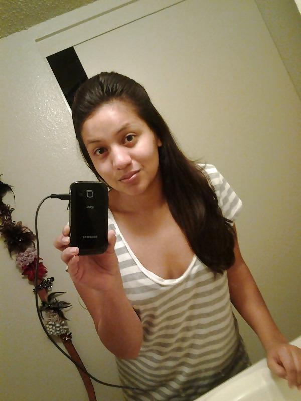 25P Cute Latina whore Nancy