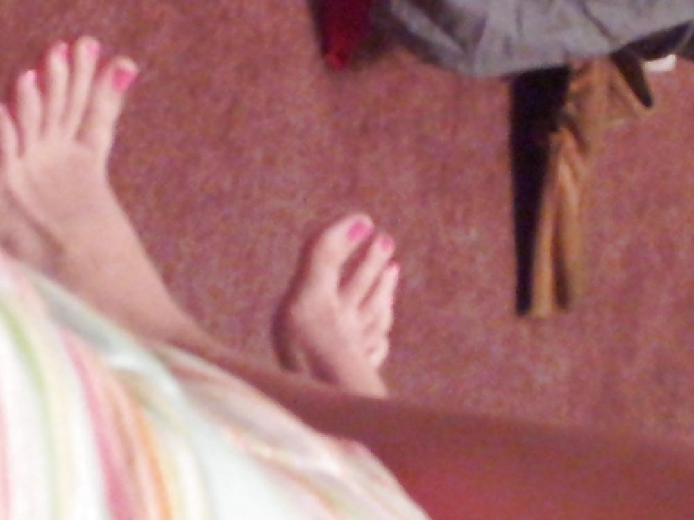 12P Sexy chubby teen exs feet
