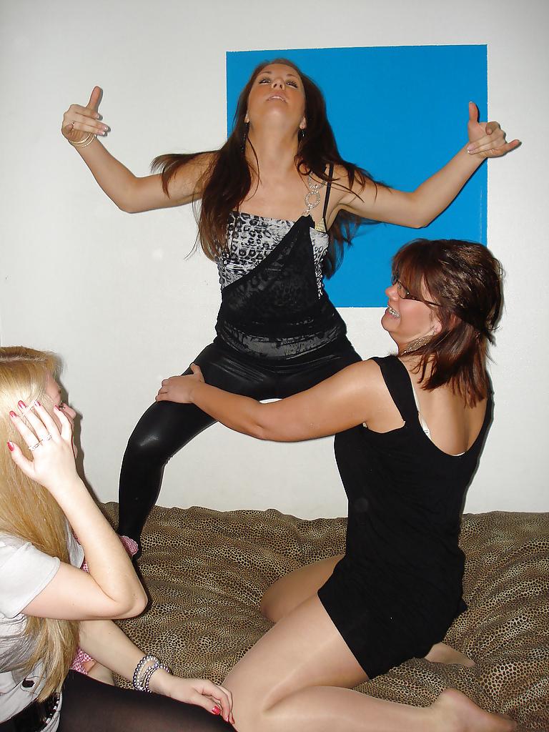 24P Feet and leggings