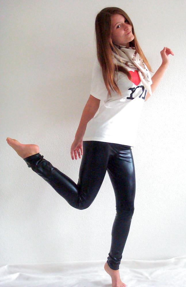 24P Feet and leggings