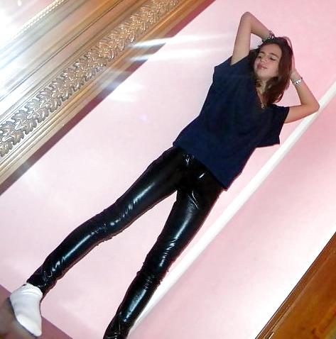 24P Feet and leggings