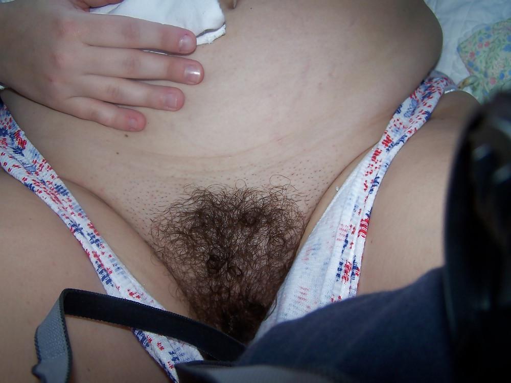23P Hairy chubby wife