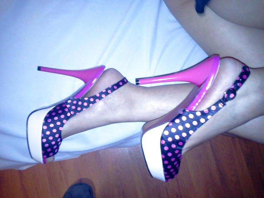 17P Polka-dot queen