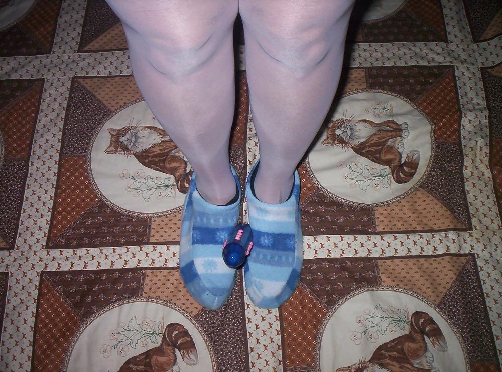 8P My wifes big ugly feet