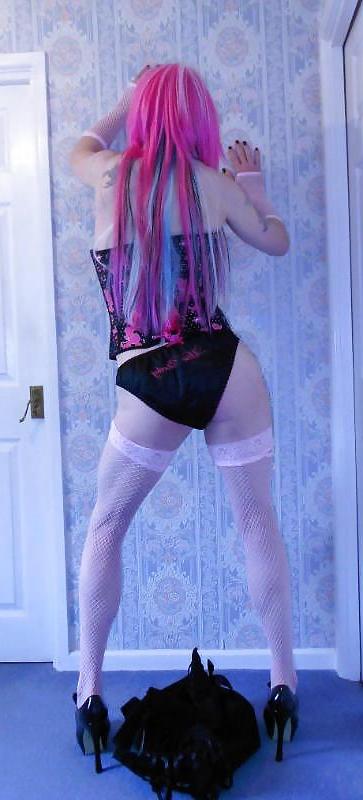 25P Tranny Supersatin Emo Goth Rock Bitch Part 1