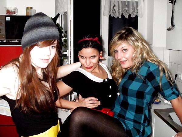 15P Girls,feet,shoes