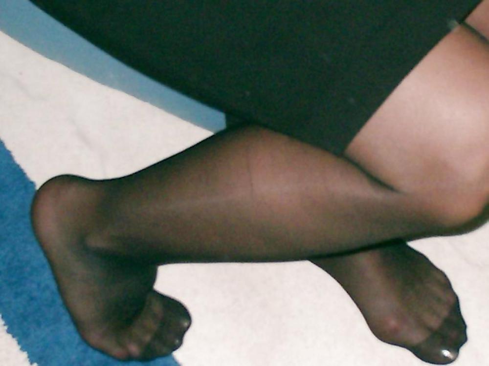 22P Nylon Feet
