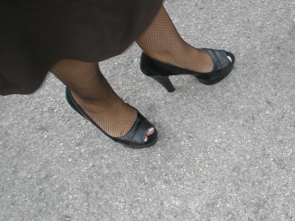 22P Nylon Feet