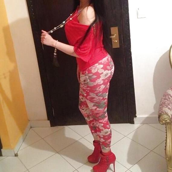 11P Real Tunisian sluts
