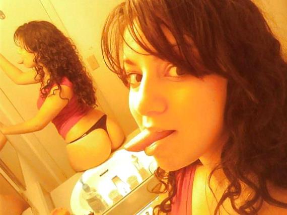 25P FB pics of real Romanian girls
