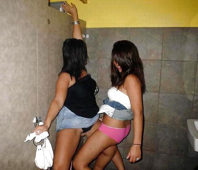 25P FB pics of real Romanian girls