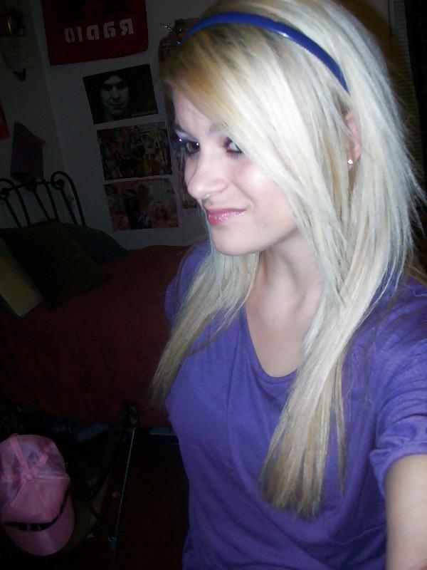 13P Play with me! Just add me on justsexyhookup.com