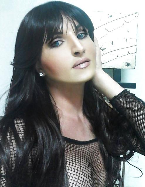 10P And I can be a sexy naughty bitch....