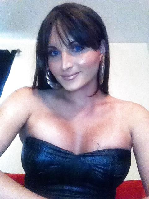10P And I can be a sexy naughty bitch....