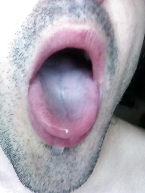 10P SUB BITCH EATING HIS CUM