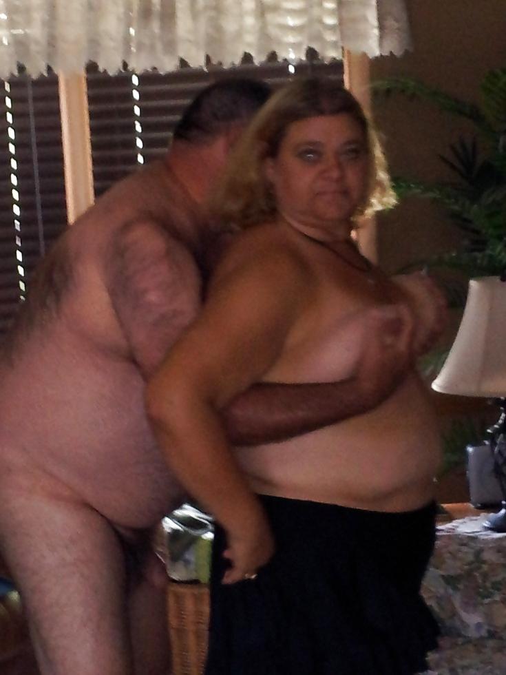 15P MOW stops by for quickie BJ