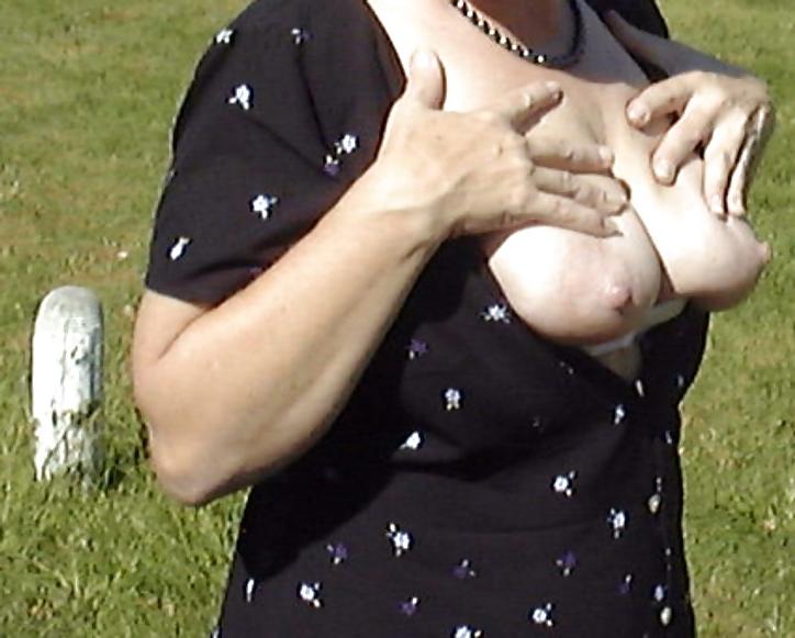 8P Nasty Cassy-Mature wife for Black Men