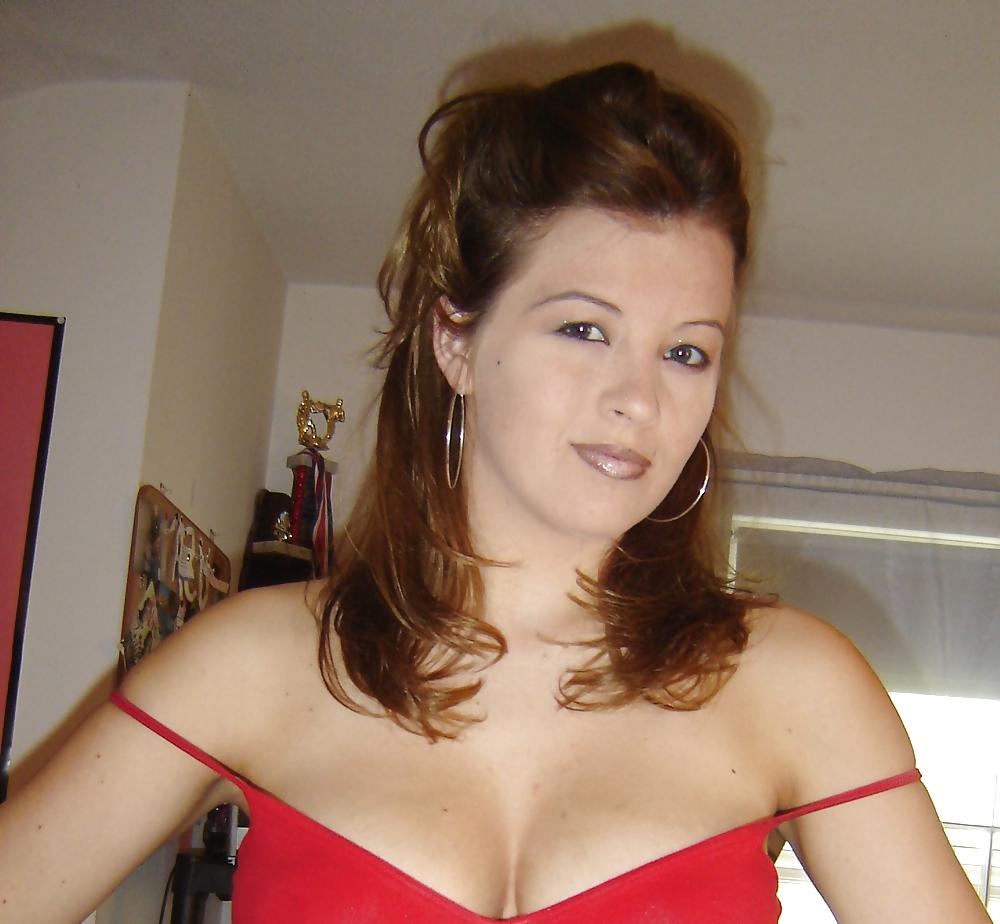 25P Hot Bitch With Nice Tits