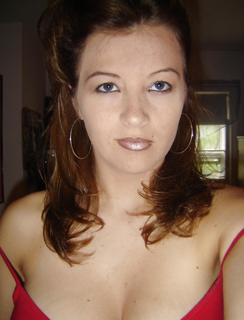 25P Hot Bitch With Nice Tits
