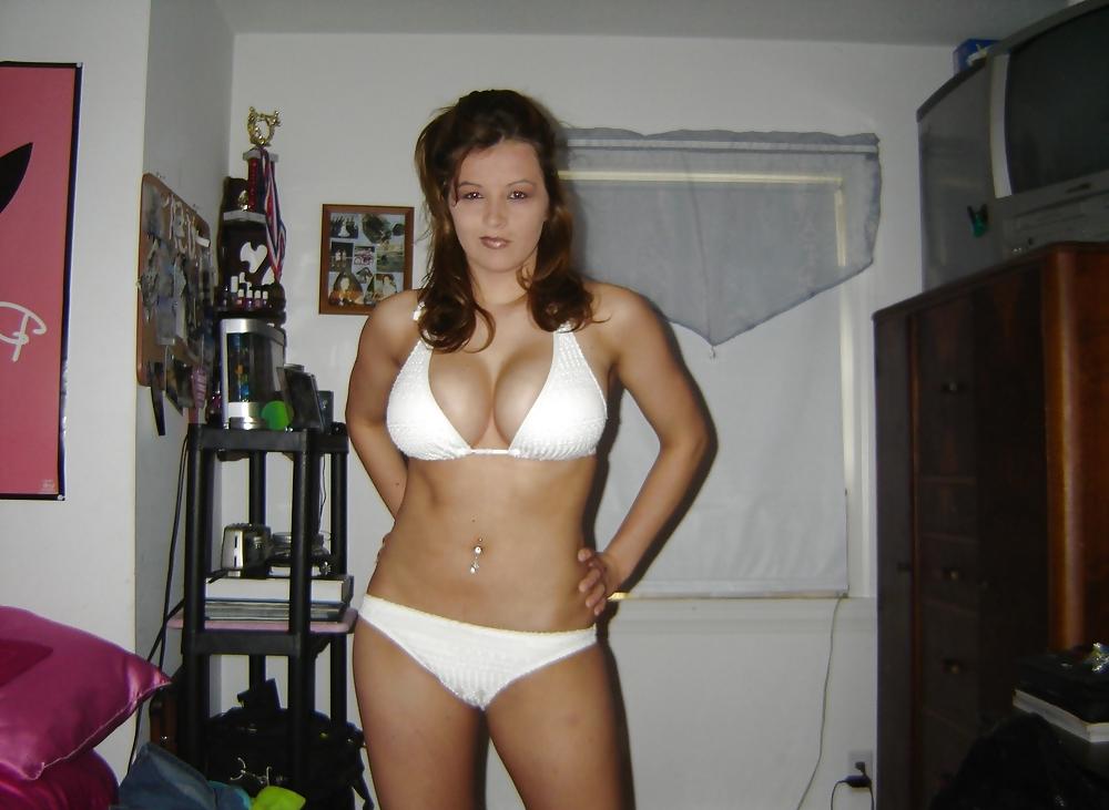 25P Hot Bitch With Nice Tits