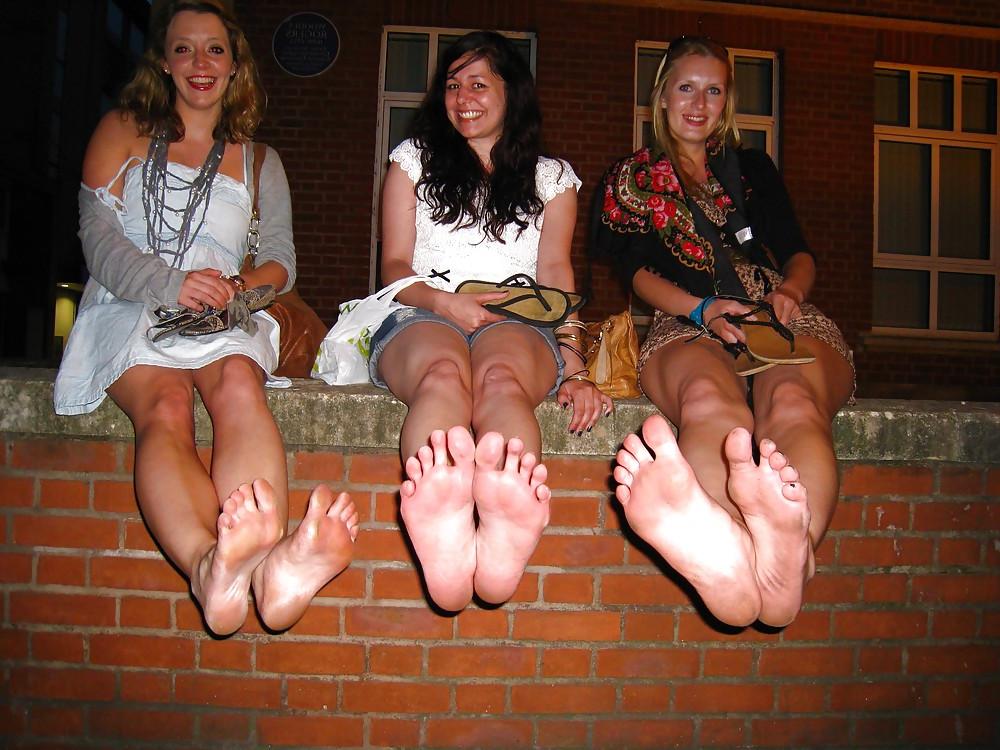 25P Female Feet (thats my weakness)