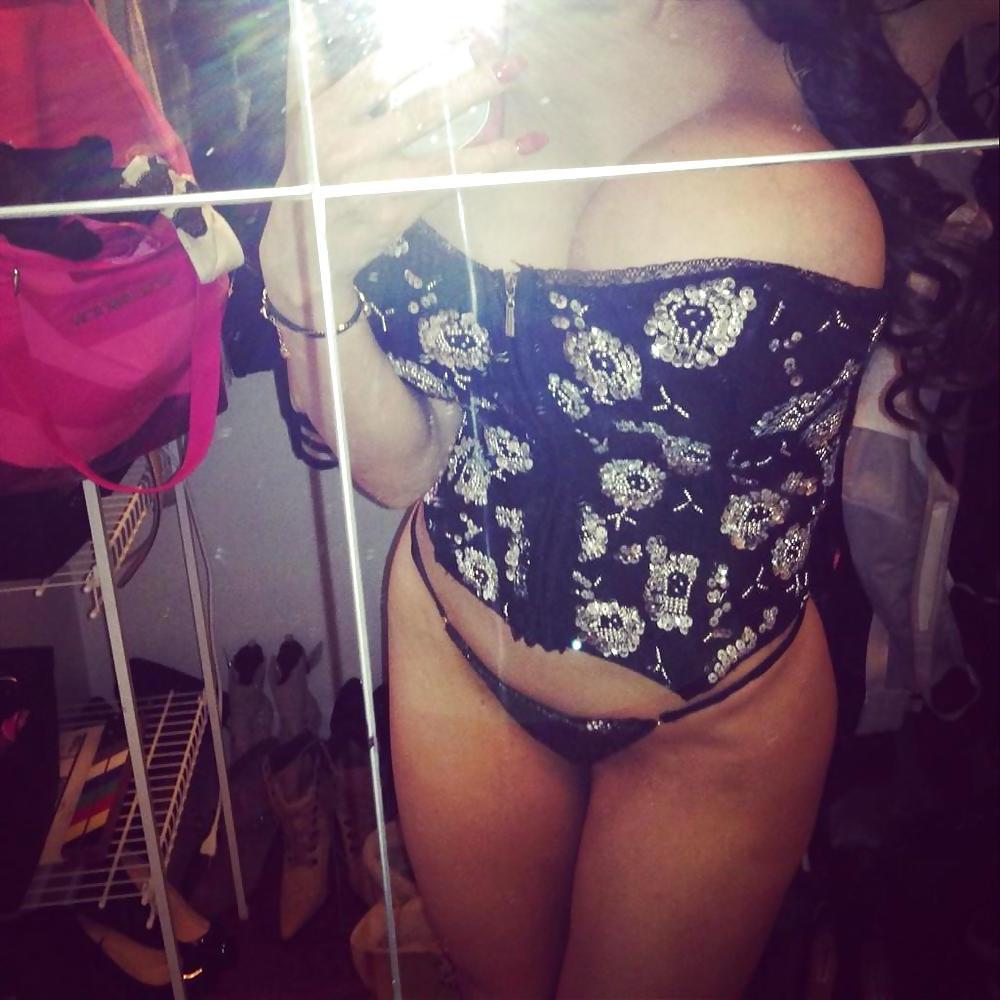 25P Amy: Fake Tit Goddess