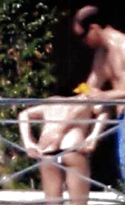 25P Kate Middelton Oben-ohne-Bikini-Bilder Promi