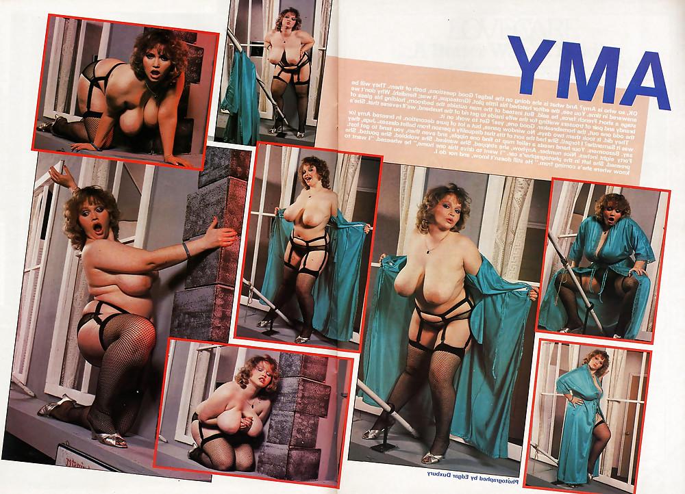 25P Busty Retro Queen - Christine Cooper