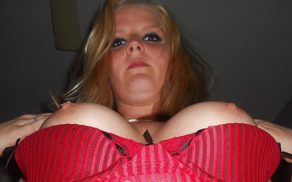 22P Kinky lil neighborhood Slut