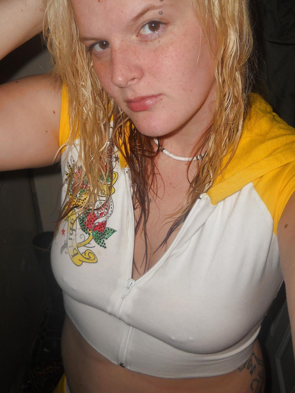22P Kinky lil neighborhood Slut