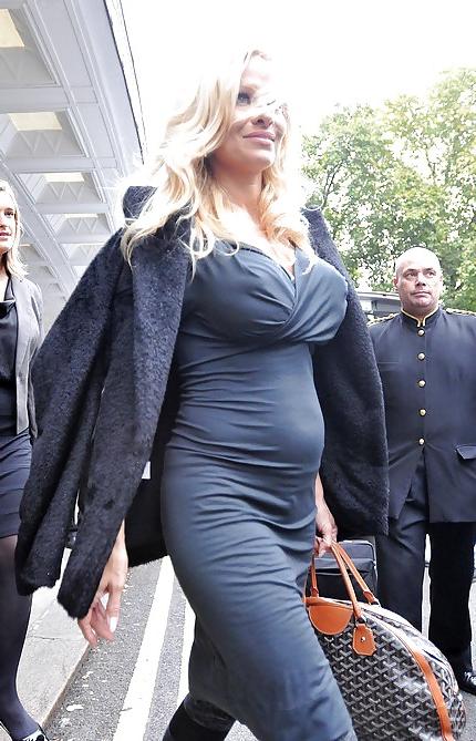 25P Pregnant Goddess