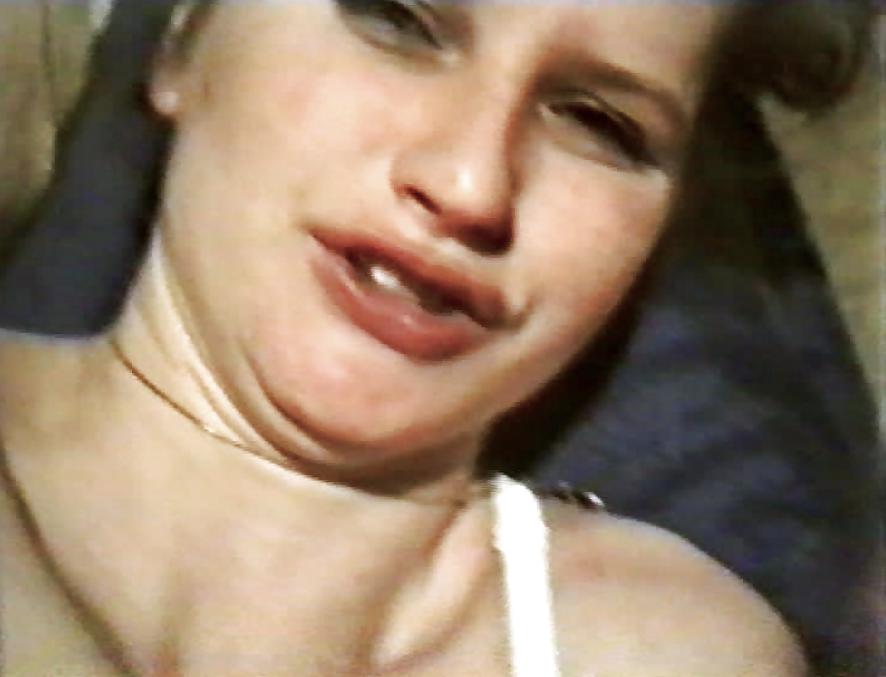 12P SAG - My Sexy Wife's Hand- and Mouthful of Fun 03