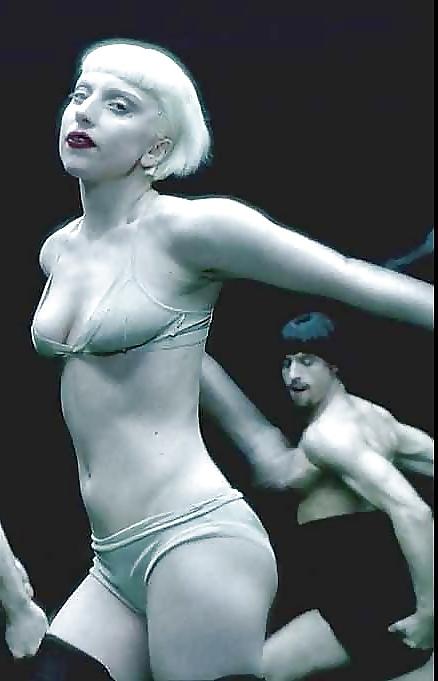 25P Lady Gaga - Sexy Bitch