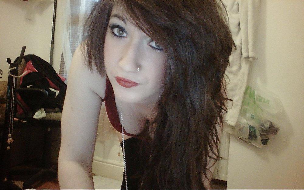 25P Amateur bitch teen whore slag