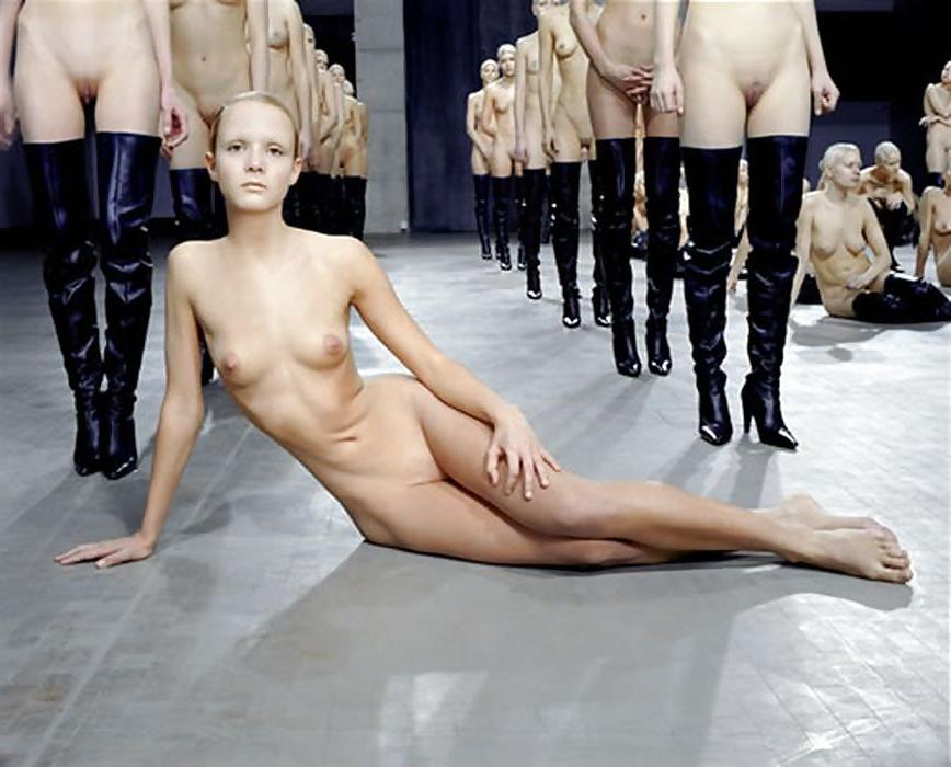 9P Modern art