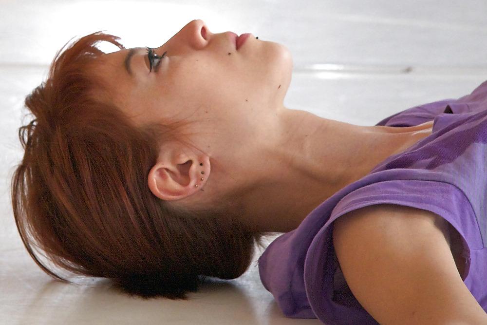 25P Female neck vein lovers