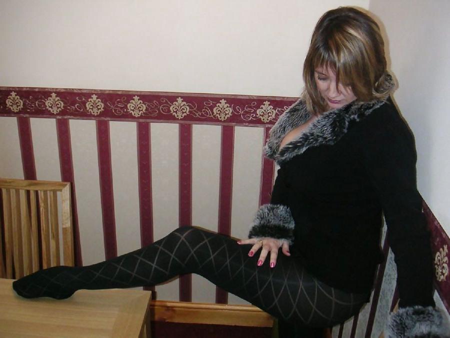 25P Milf goddess demy 7