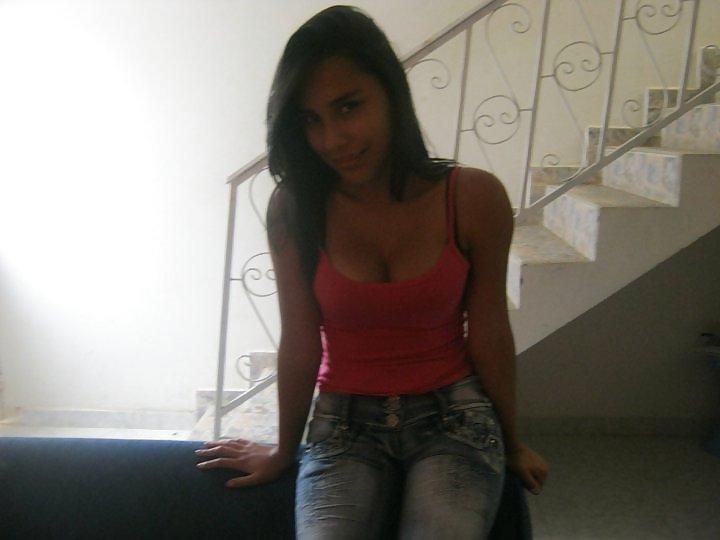 25P Teen bitch