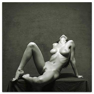 25P Erotic art collection that we appreciate. 