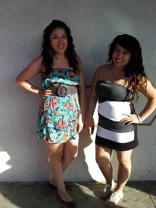 22P Mexican teen yvette and friends feet