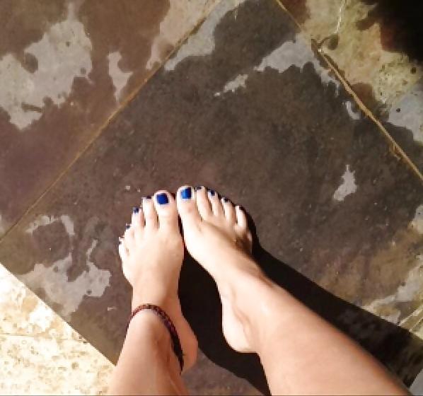 21P Feet fetish :P