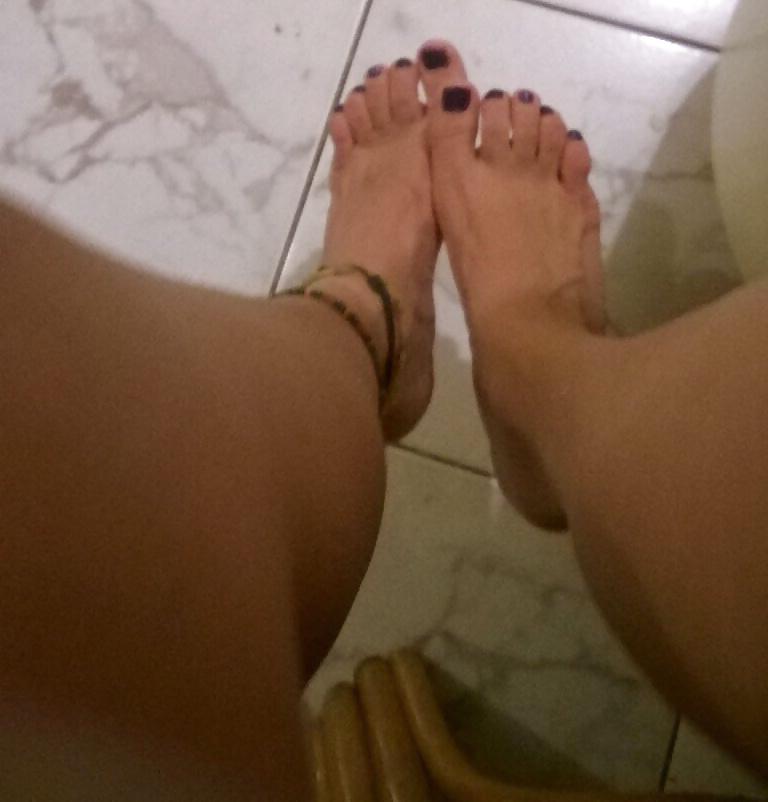 21P Feet fetish :P