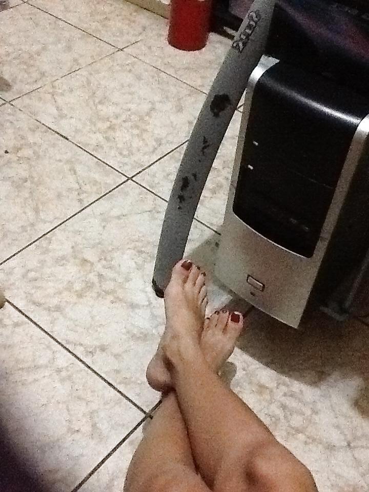 21P Feet fetish :P