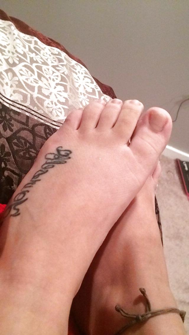 21P Feet fetish :P